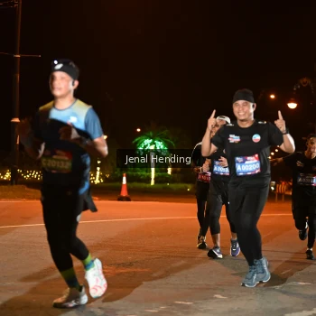 Runner Photo 3542428