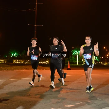Runner Photo 3542434