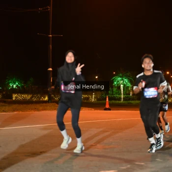 Runner Photo 3542439