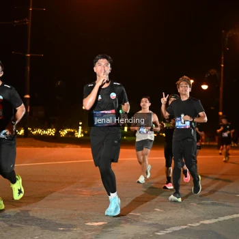 Runner Photo 3542451