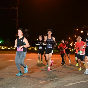 Runner Photo 3542454