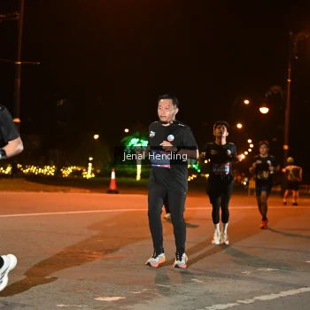 Runner Photo 3542461