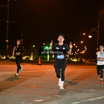 Runner Photo 3542463