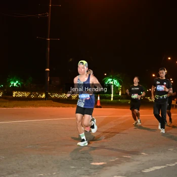 Runner Photo 3542470