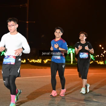 Runner Photo 3542494
