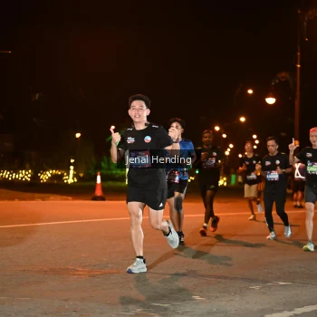 Runner Photo 3542501