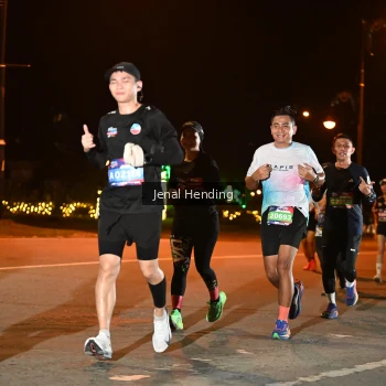 Runner Photo 3542505