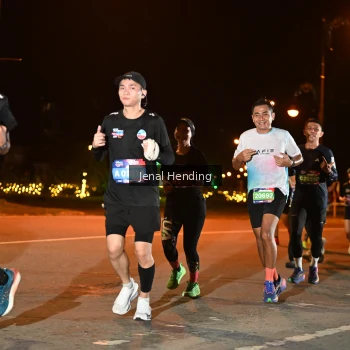 Runner Photo 3542506
