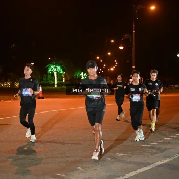 Runner Photo 3542526