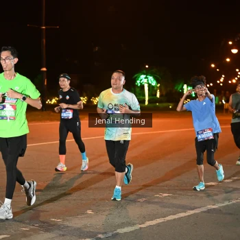 Runner Photo 3542549