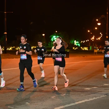 Runner Photo 3542569