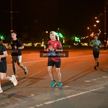 Runner Photo 3542570