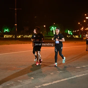 Runner Photo 3542577