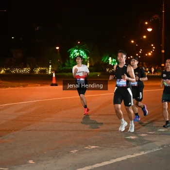 Runner Photo 3542585