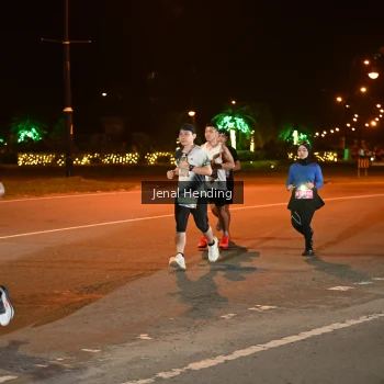 Runner Photo 3542590