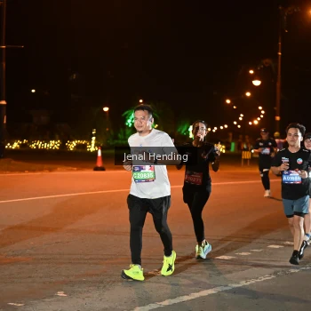 Runner Photo 3542592