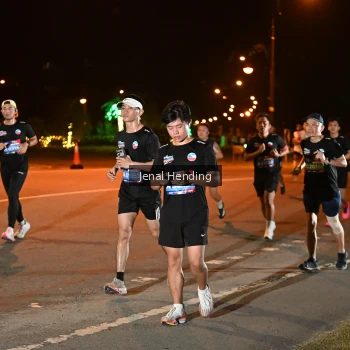 Runner Photo 3542610