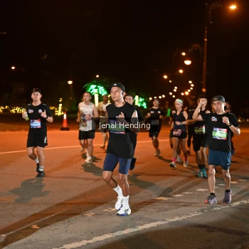Runner Photo 3542612