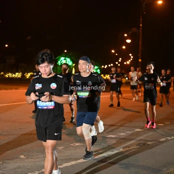 Runner Photo 3542615