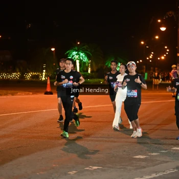 Runner Photo 3542620