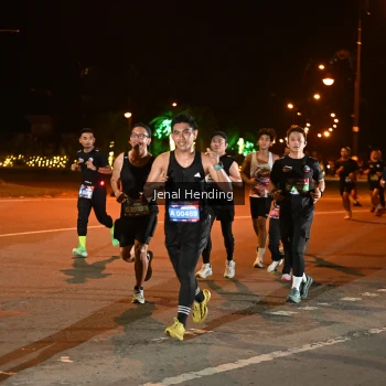 Runner Photo 3542639