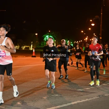 Runner Photo 3542642