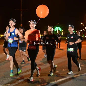Runner Photo 3542721