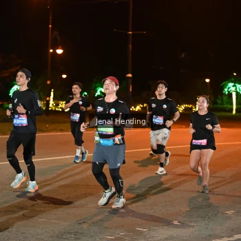 Runner Photo 3542756