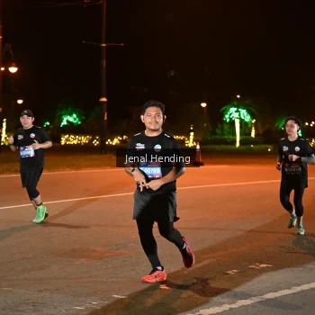 Runner Photo 3542758