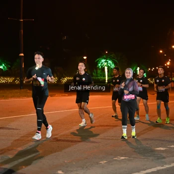 Runner Photo 3542766
