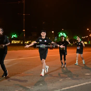Runner Photo 3542772