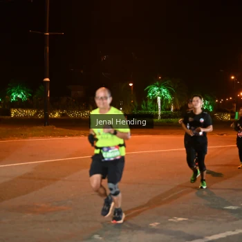 Runner Photo 3542774