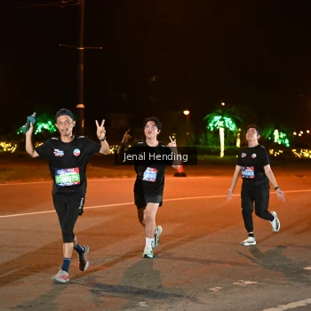 Runner Photo 3542777