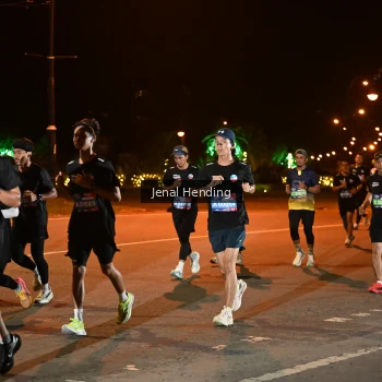 Runner Photo 3542779