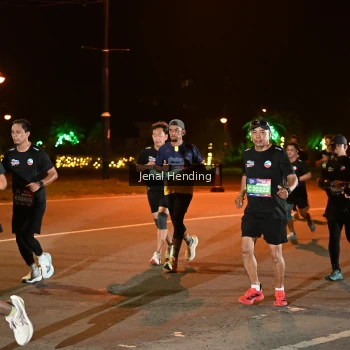 Runner Photo 3542782