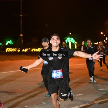 Runner Photo 3542784
