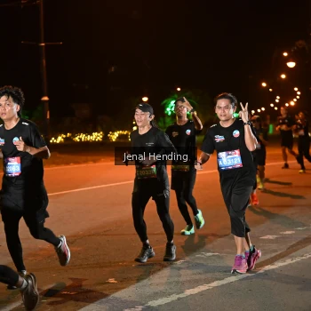 Runner Photo 3542797