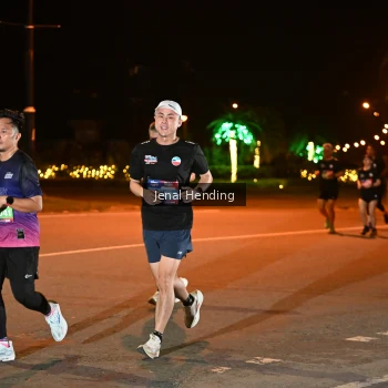 Runner Photo 3542801