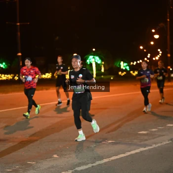 Runner Photo 3542802