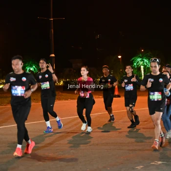 Runner Photo 3542808