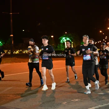 Runner Photo 3542811