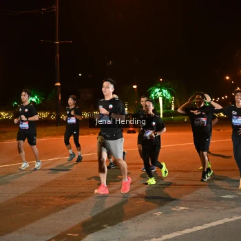 Runner Photo 3542818