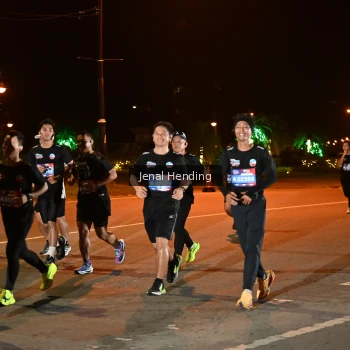 Runner Photo 3542819
