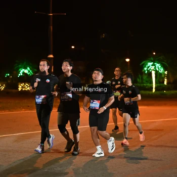 Runner Photo 3542828