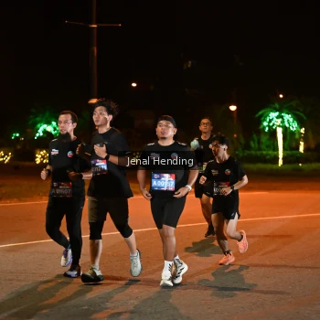 Runner Photo 3542832