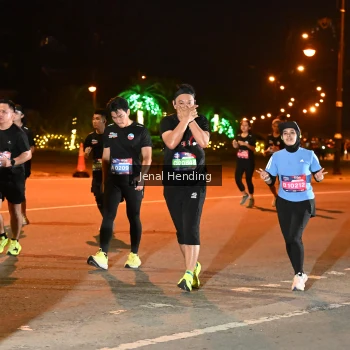 Runner Photo 3543604