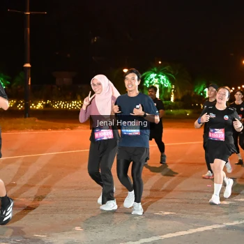 Runner Photo 3543608