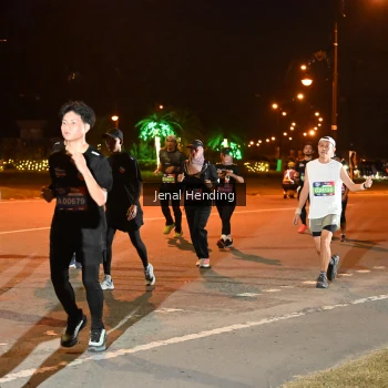 Runner Photo 3543620