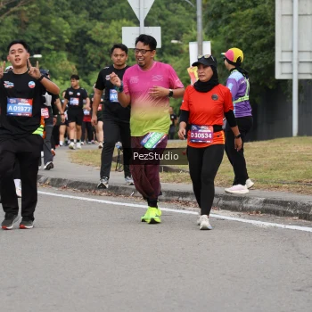 Runner Photo 3543640