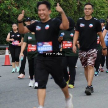 Runner Photo 3543648